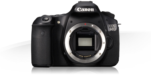 CANON EOS 60D 18-135 IS   KİT